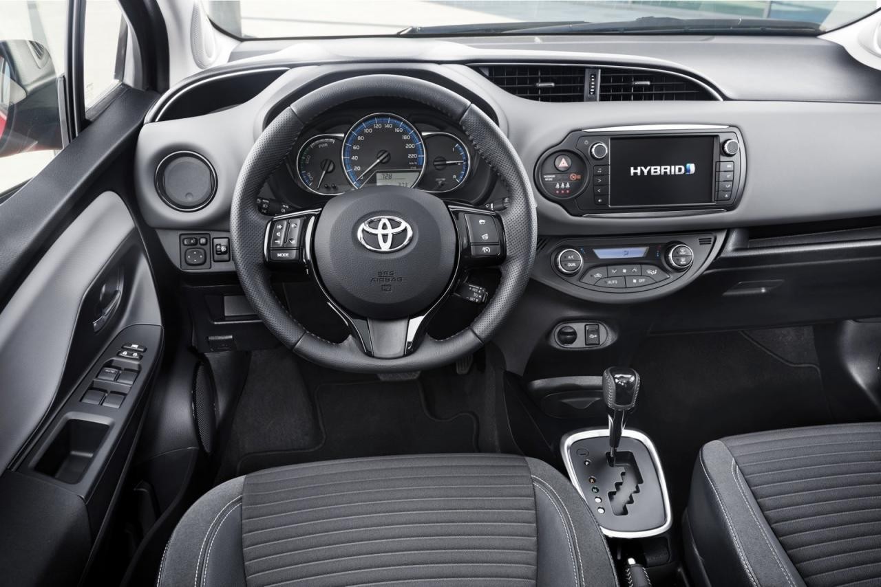 2018 TOYOTA YARIS IA